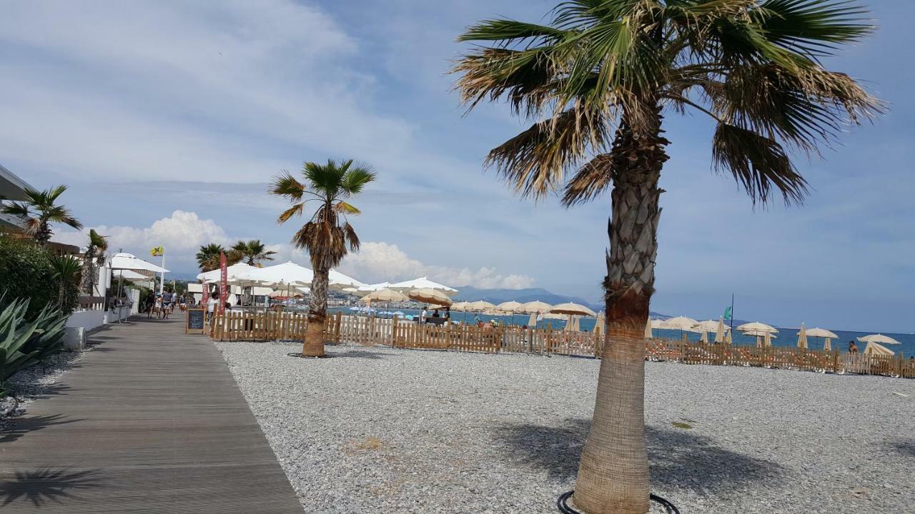 Studio Des Anges Villeneuve-Loubet Luaran gambar